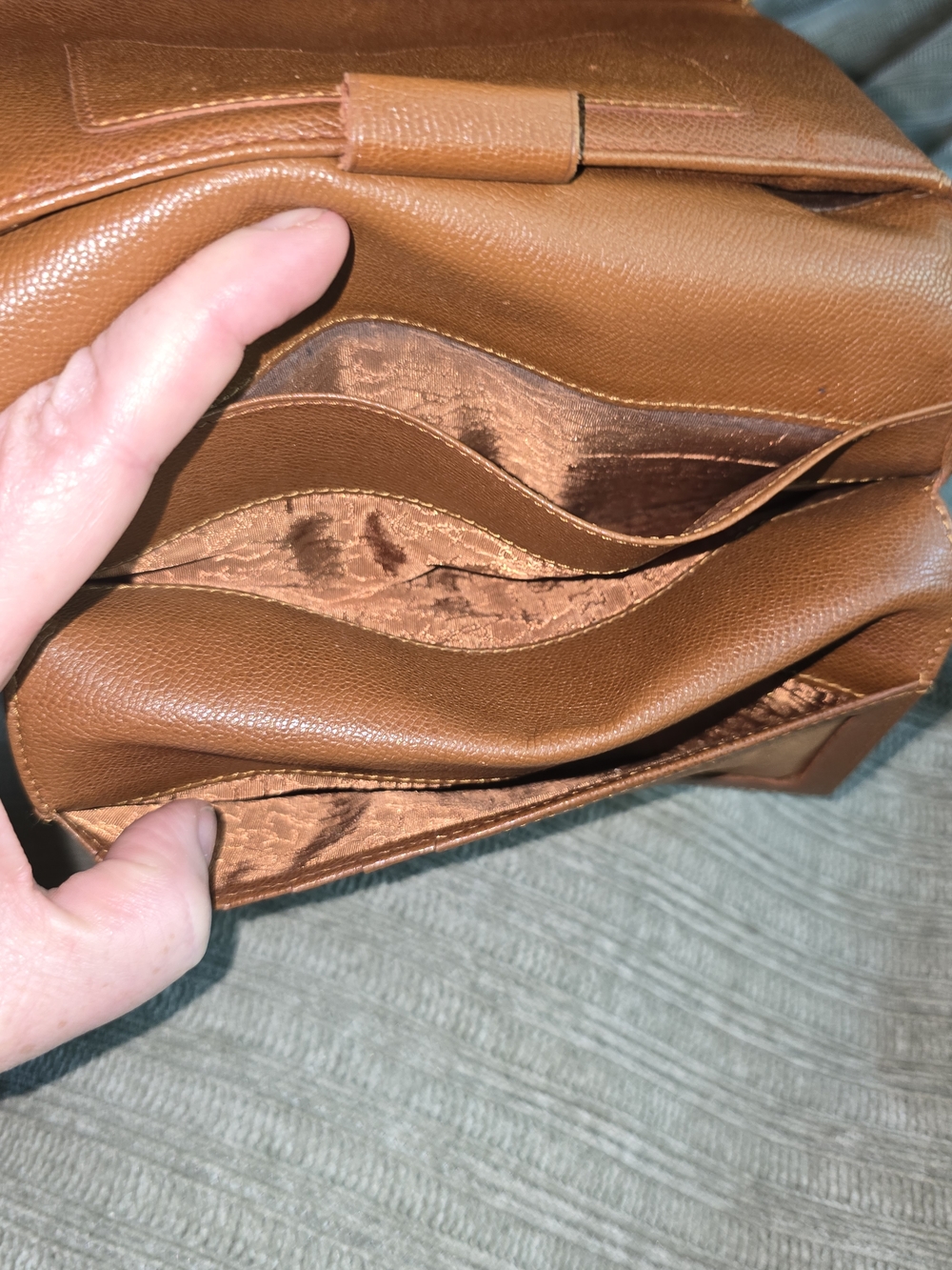 Yves Saint Laurent Vintage Tan Leather Wallet - Picture 12 of 14